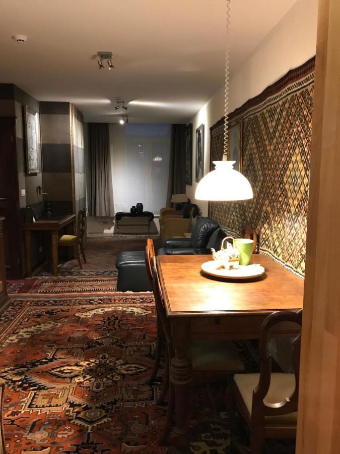 Caravaggio Boutique Suites แอนต์เวิร์ป ภายนอก รูปภาพ